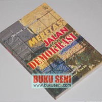 Meretas Jalan Demokrasi